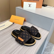 Louis Vuitton Slippers